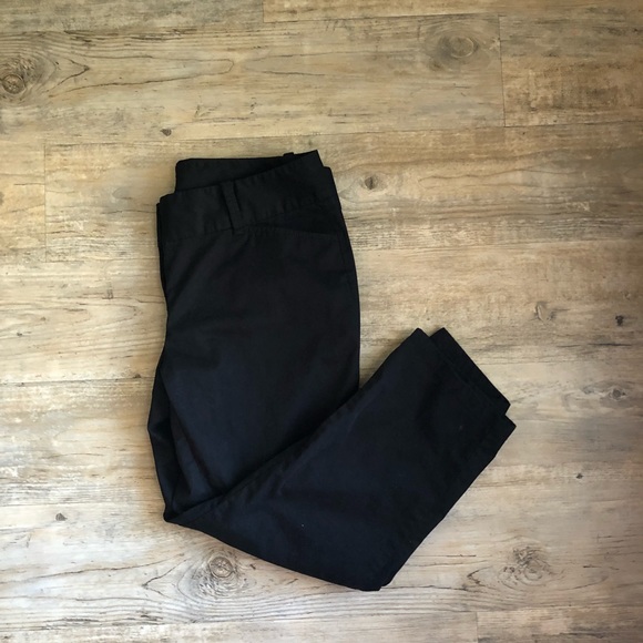 Ann Taylor Pants - 🌼 Ann Taylor black cropped dress pants